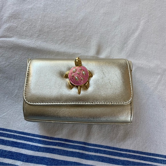 Vtg Lilly Pulitzer Be My Guest Clutch in Gold Metallic with Turtle Clasp - Picture 6 of 12